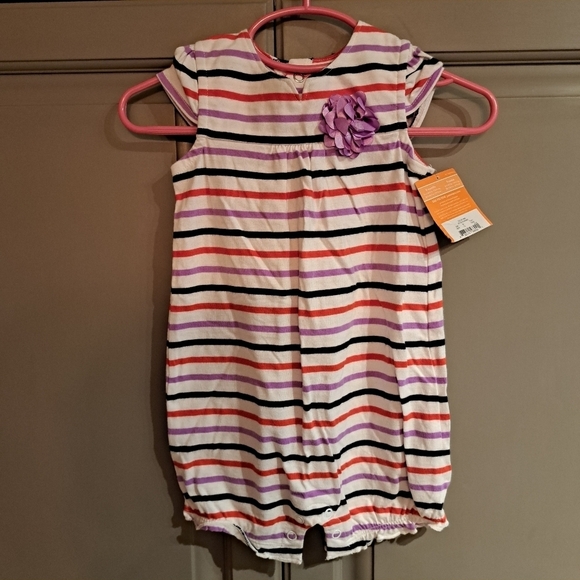 Just One You by Carter's striped short rompr 9 months New - Picture 1 of 5